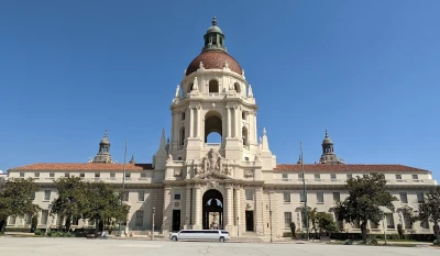 Old Pasadena Scavenger Hunt Walking Tour
