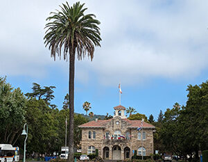 Sonoma Scavenger Hunt Walking Tour