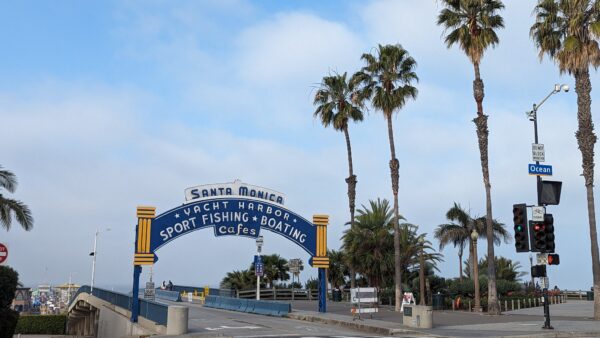 Santa Monica Scavenger Hunt Walking Tour - Image 8