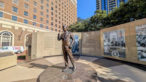 Fort Worth Scavenger Hunt Walking Tour - Image 6