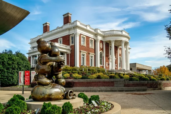 Historic Hunter Museum of American Art and sculpture, Chattanooga, TN. in Chattanooga Scavenger Hunt, TN