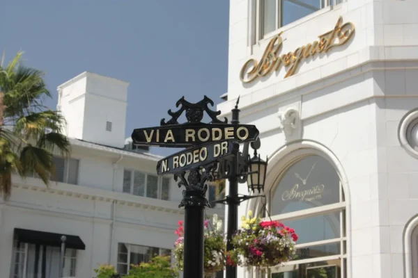Beverly Hills in Beverly Hills Scavenger Hunt