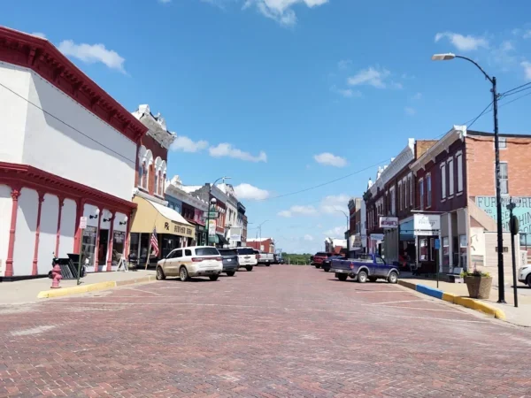 Downtown in Bedford, Iowa.jpg in Bedford Scavenger Hunt, PA