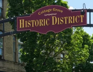 Cottage Grove Oregon Historic District Arch.png in Cottage Grove Scavenger Hunt, OR