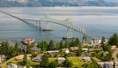 Astoria Scavenger Hunt