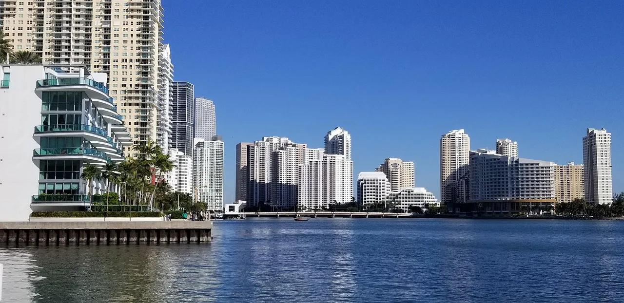 Brickell in Miami Scavenger Hunt