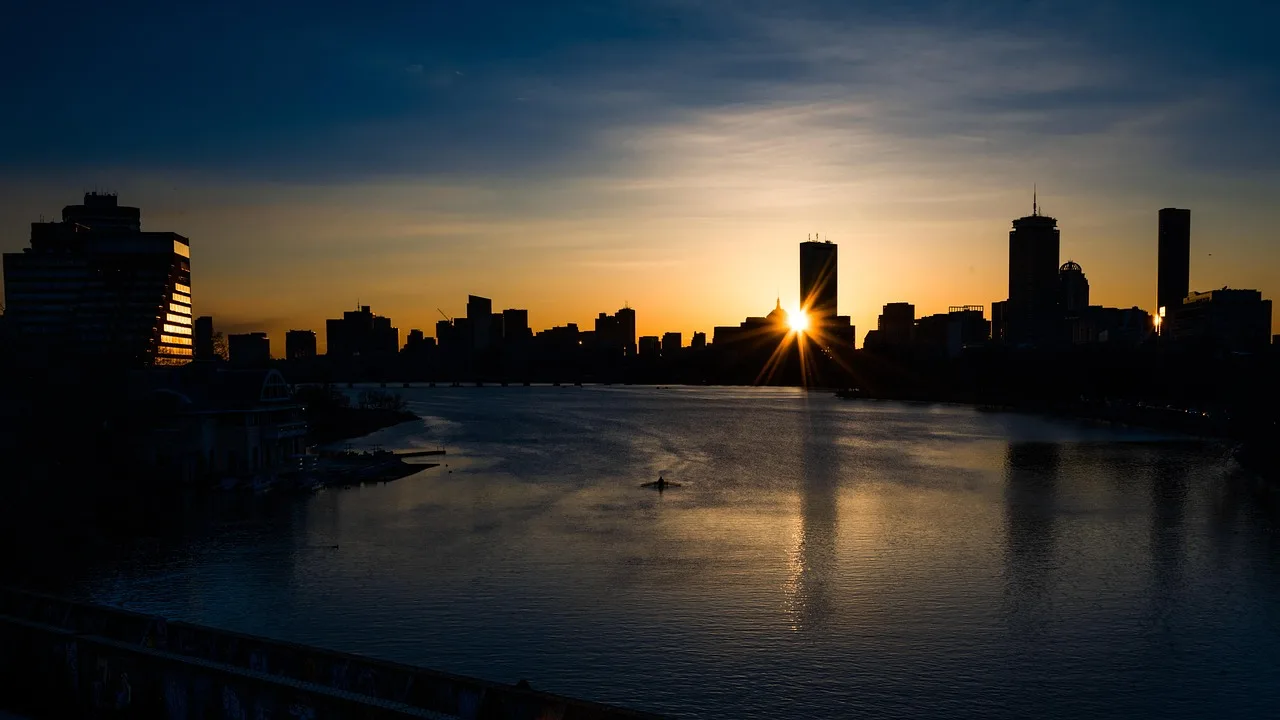 Boston in Cambridge: Harvard Scavenger Hunt