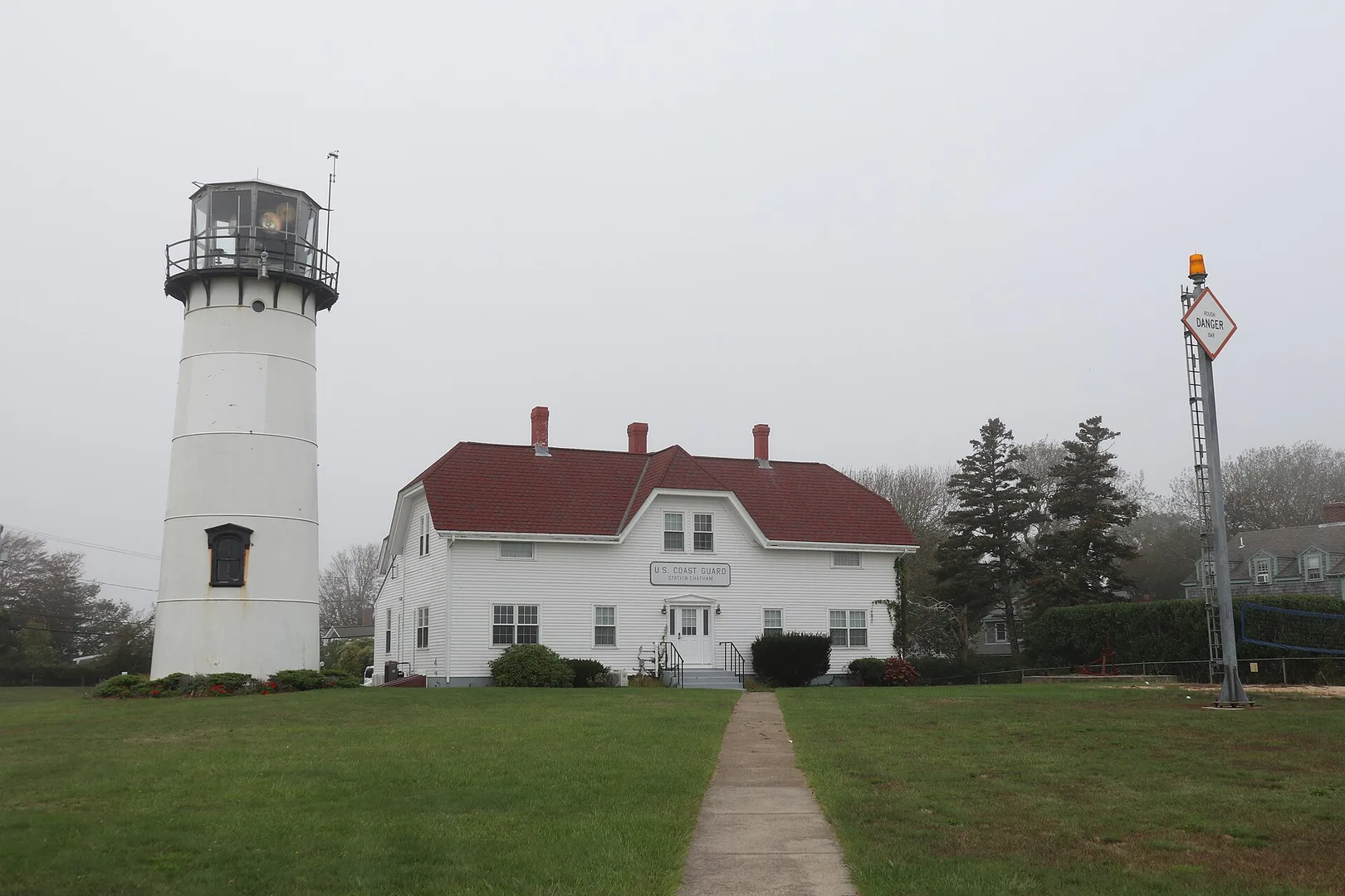 Chatham Light and Coast Guard Station.jpg in Chatham Massachusetts Scavenger Hunt