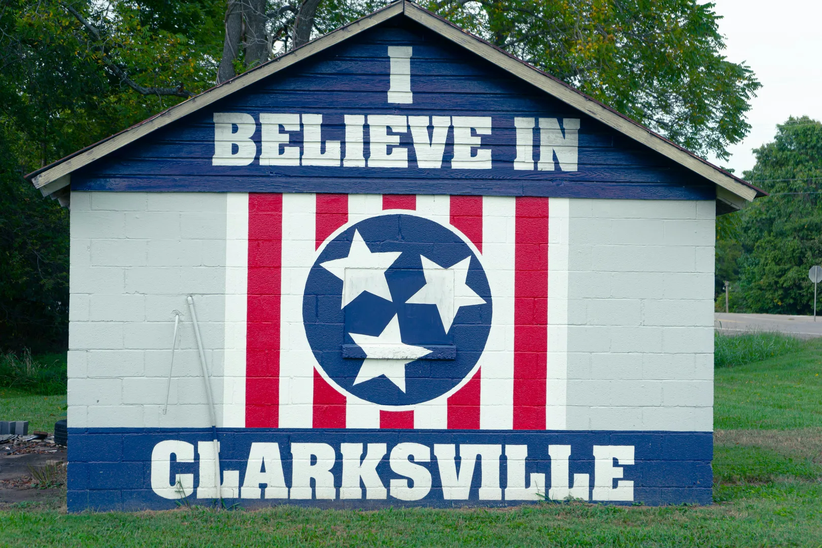 Love seeing this kind of art work by locals. Taking pride in our city. in Clarksville Scavenger Hunt, TN